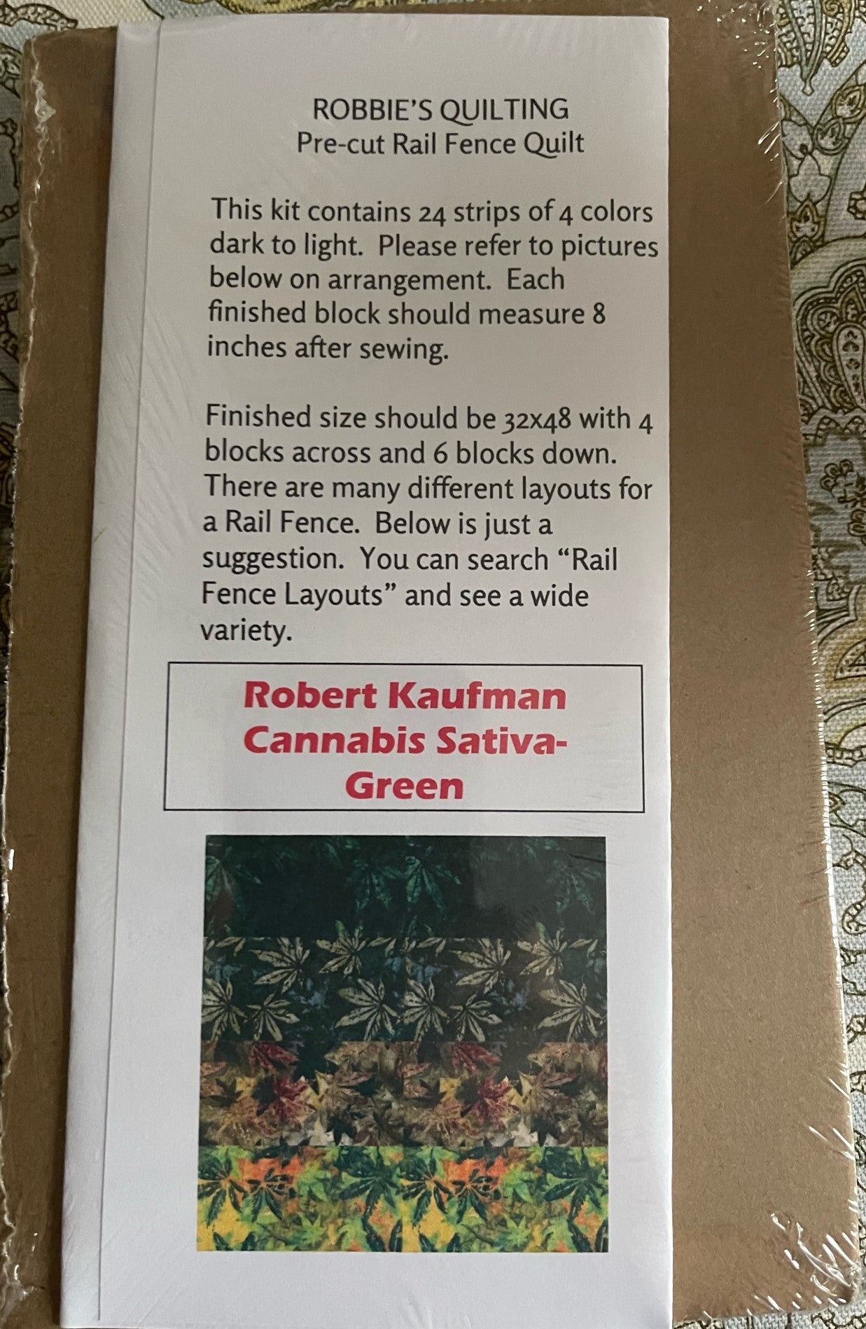 Robert Kaufman - Cannabis Sativa Green Log Cabin Quilt Kit